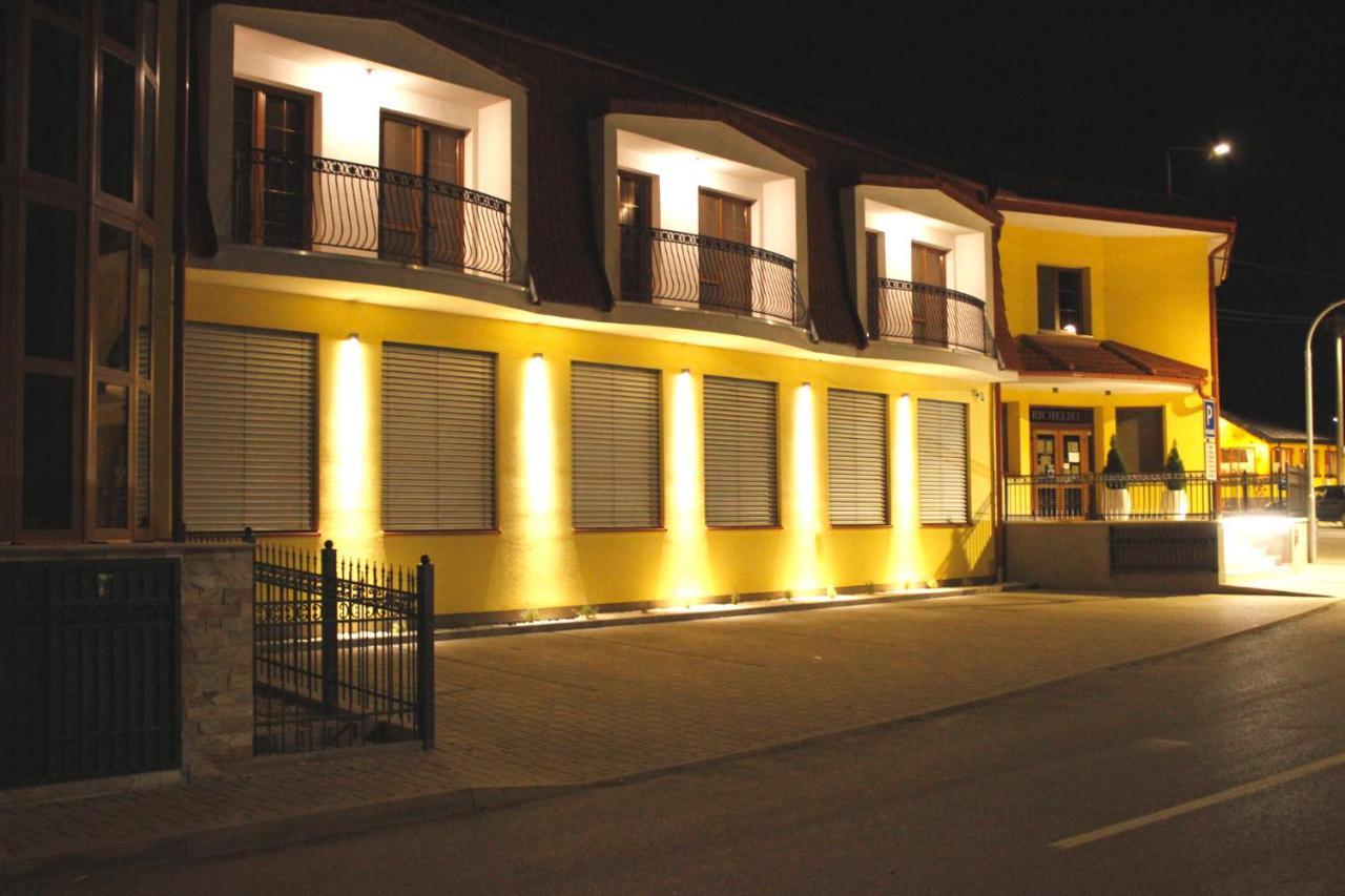 Apartmán RICHELIEU Bártfa Kültér fotó